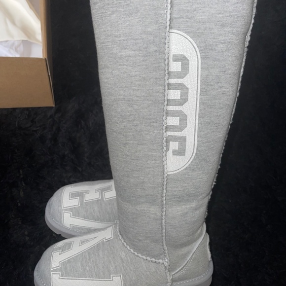 Telfar Ugg boots light grey - Picture 8 of 9